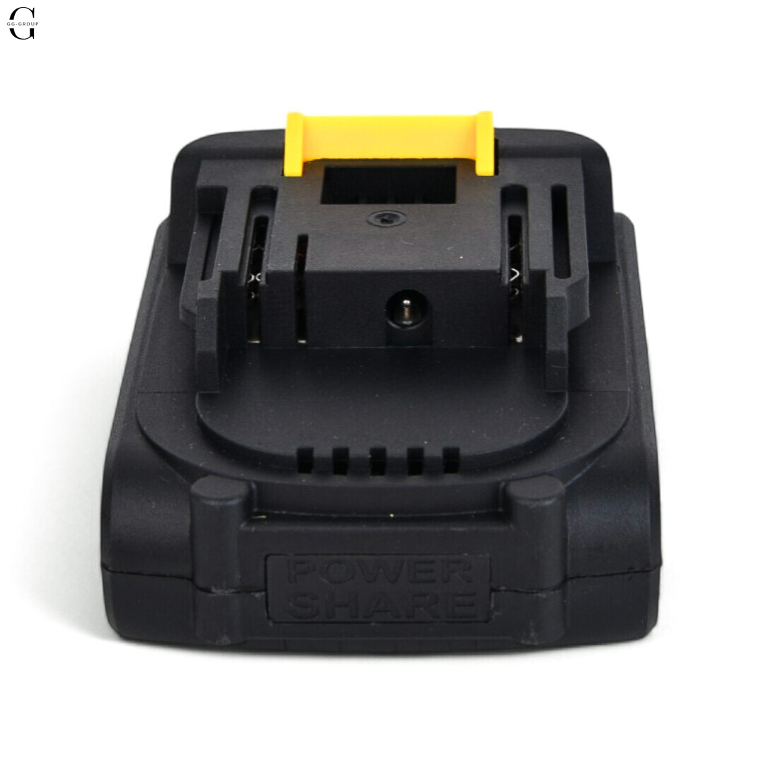 Шуруповерт DeWALT 36V Бесщеточный + 2 АКБ 2Ah + Металлический патрон + Набор инструментов
